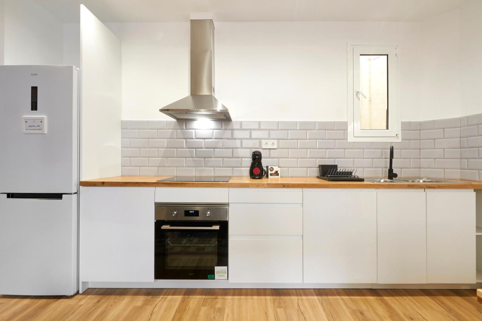 Comfortable Apartment Next To Apolo Theater Barcelona Exterior foto
